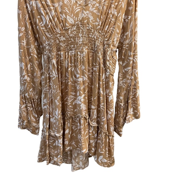 Lush Long Sleeve Dress Sz L Cinched Waist Stretchy & Flow EUC - Picture 4 of 4